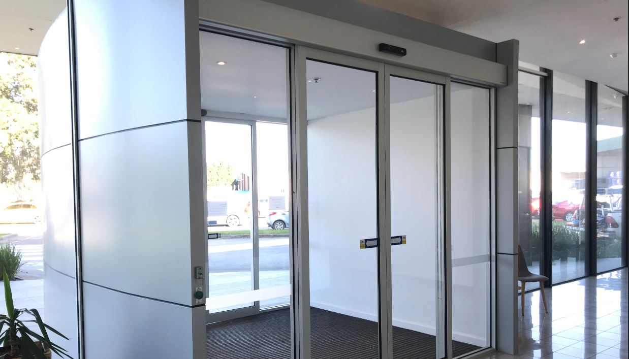 Automatic Doors & Rolling Shutters for Al Quoz Warehouses